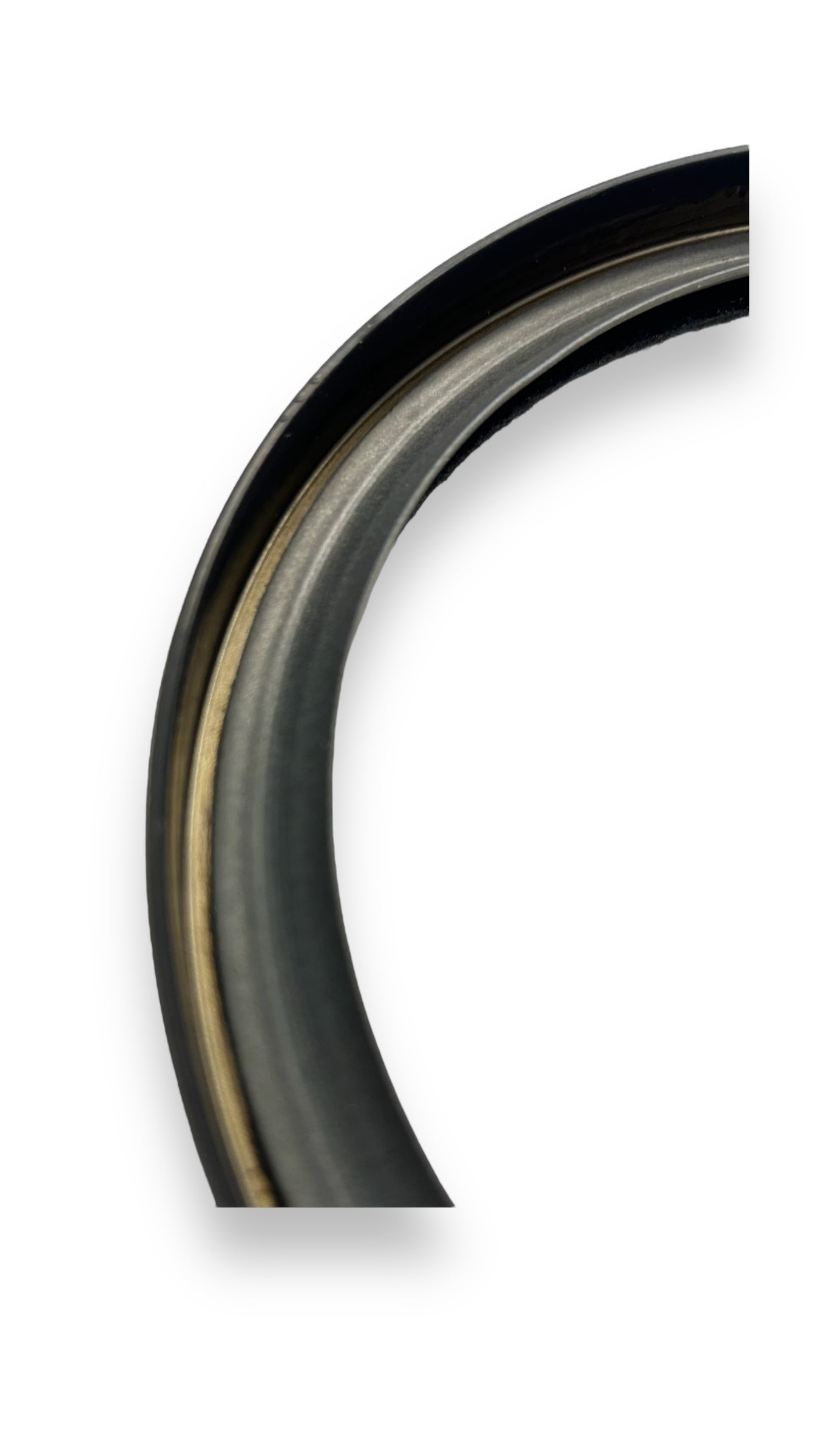 Crankshaft Front Seal Mack MP7-  MP8 - MP10 engine 85108423